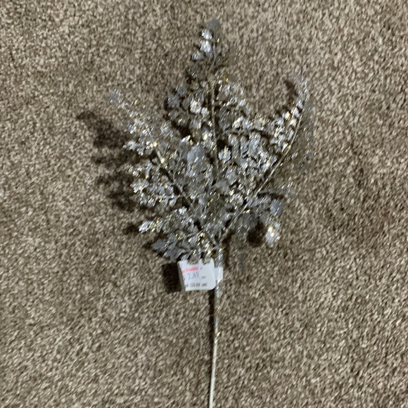 Holiday | 4 Silver And Gold Tree Picks | Poshmark